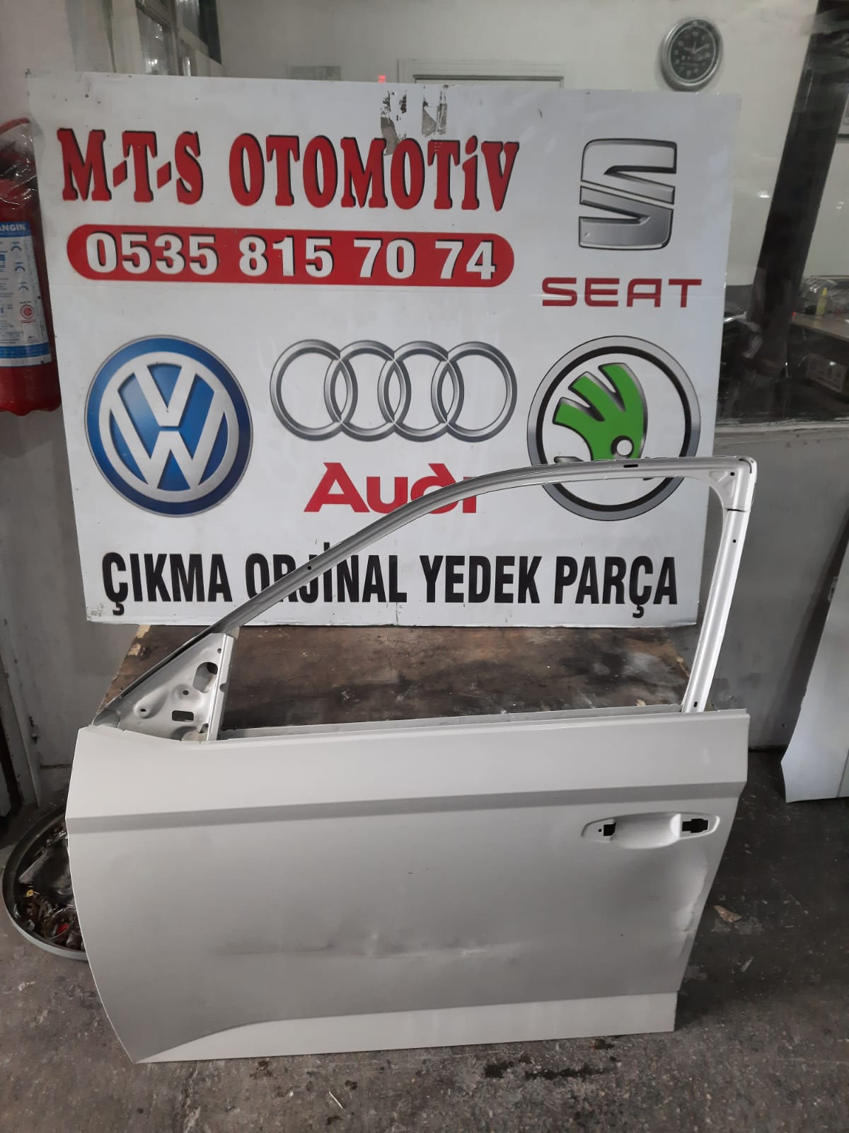 Skoda fabia sol ön kapı
